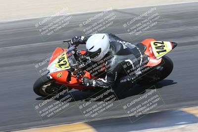 media/Apr-18-2025-CVMA Friday Practice (Fri) [[88baa45499]]/Racer 2/Session 3 (Turn 6 Inside)/